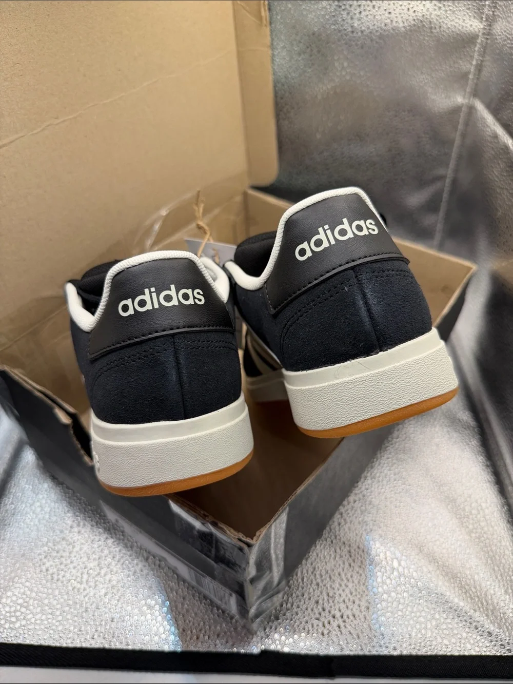 adidas Grand Court 00s Kids Sneakers White Black Size 6 NIB
